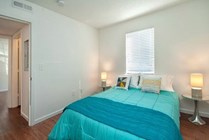 3 Bedroom 2 Bath Bedroom w/ Shared Bathroom