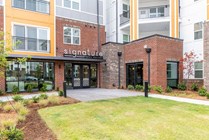 Signature-Hartwell-Village-Off-Campus-Apartments-Near-Clemson-University-Building-Exterior-Main-Entrance