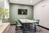 Signature-Hartwell-Village-Off-Campus-Apartments-Near-Clemson-University-Resident-Clubhouse-Study-Room