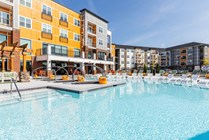 Signature-Hartwell-Village-Off-Campus-Apartments-Near-Clemson-University-Resort-Style-Pool