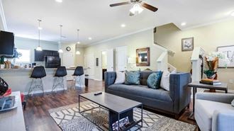The Collective at Clemson Apartments